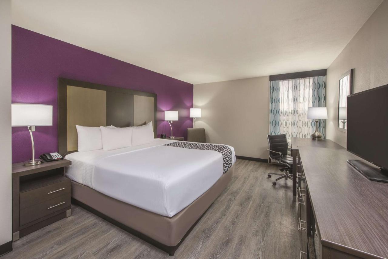 La Quinta By Wyndham Festus - St. Louis South Hotel Exterior photo